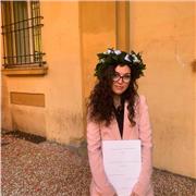 Laureata in lettere moderne offre ripetizioni di latino (grammatica e letteratura, traduzione e metodologia)